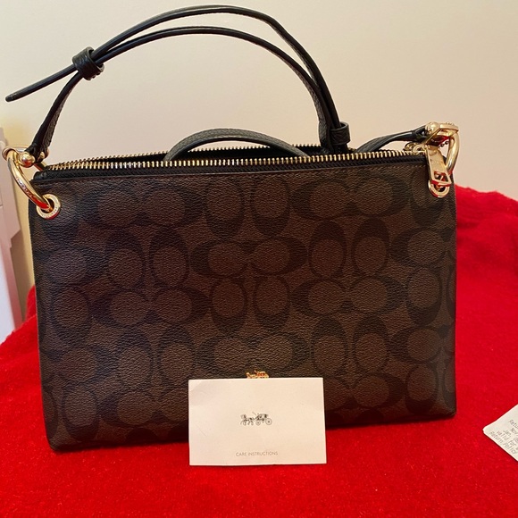 Coach Handbags - Coach Lyla Crossbody in Signature Canvas